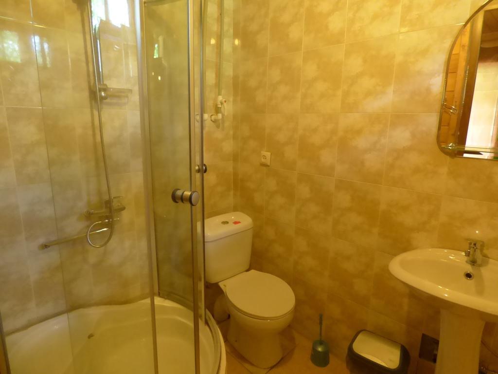 Hotel Hatsvali Mestia Phòng bức ảnh